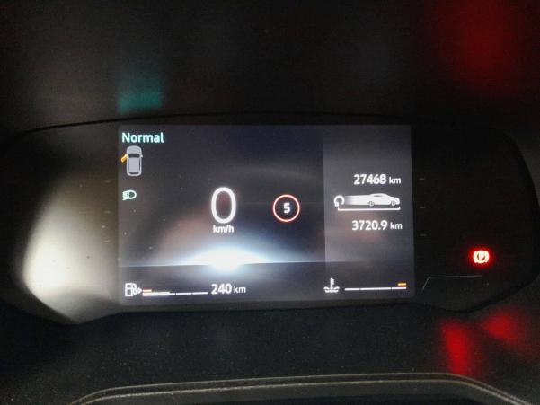 Vente en ligne Renault Clio 5 Clio TCe 90 au prix de 16 990 €