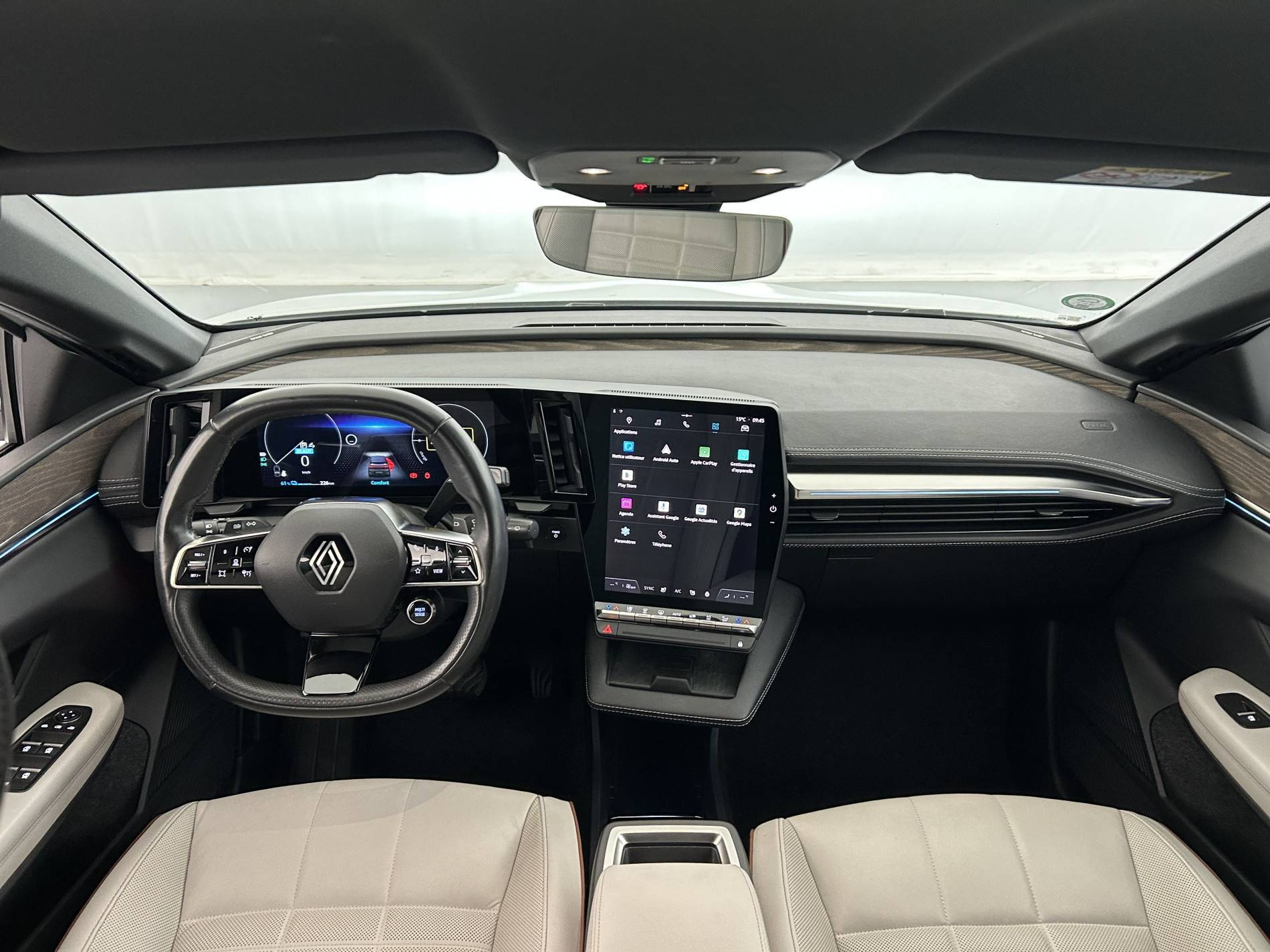 Vente en ligne Renault Megane E-Tech  EV60 220 ch super charge au prix de 20 490 €