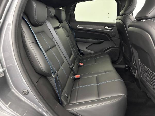 Vente en ligne Renault Arkana  TCe 160 EDC - 23 au prix de 27 990 €