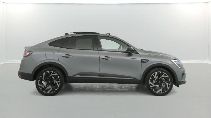 Vente en ligne Renault Arkana  TCe 160 EDC - 23 au prix de 27 990 €