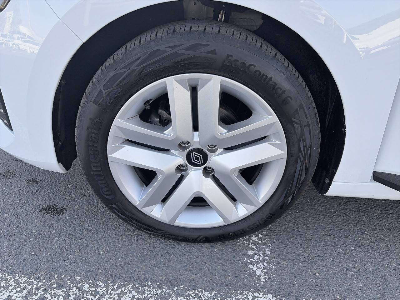 Vente en ligne Renault Clio 5 Clio TCe 90 au prix de 14 990 €