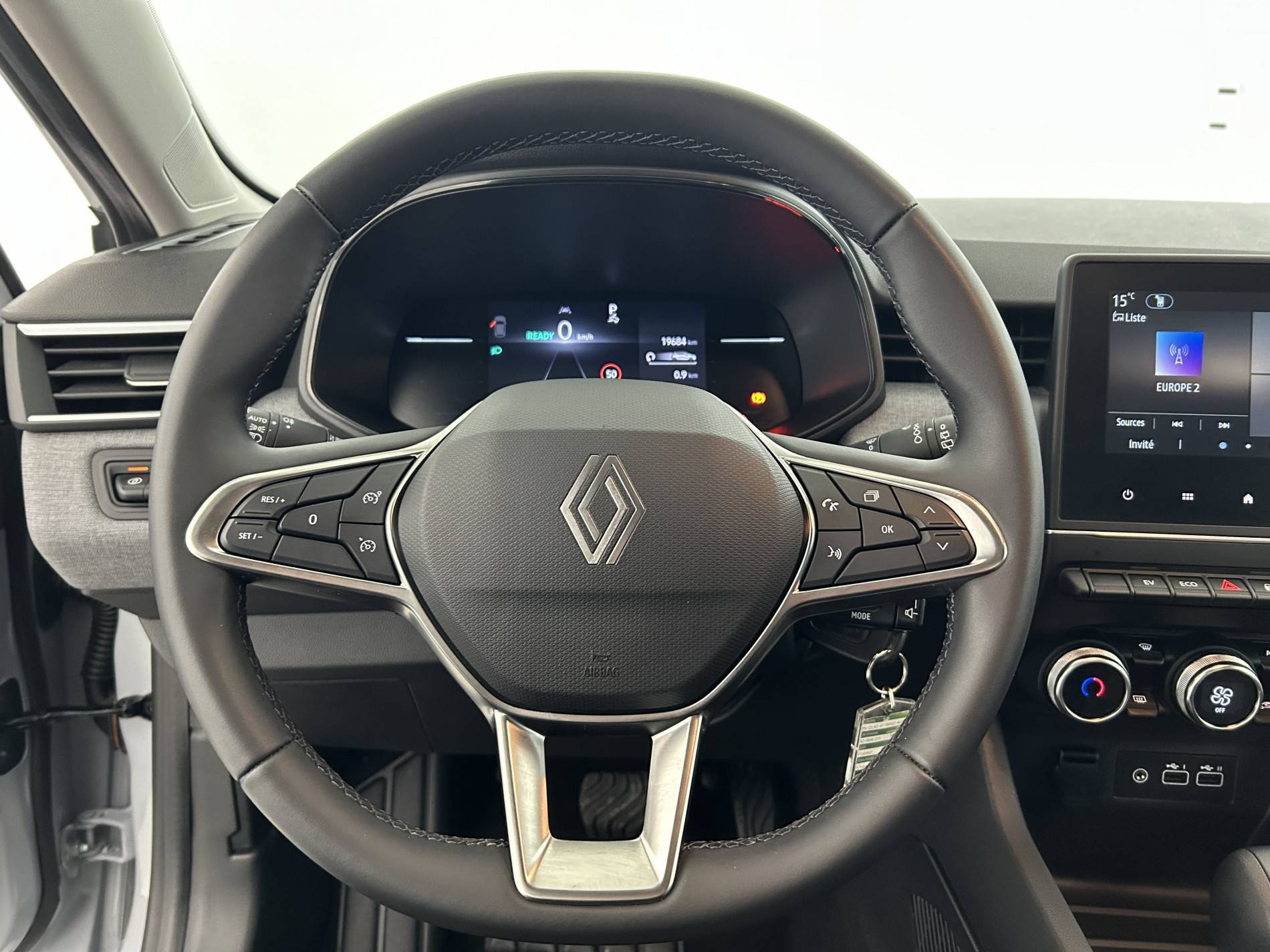 Vente en ligne Renault Clio 5 Clio E-Tech full hybrid 145 ch GSR2 au prix de 20 990 €