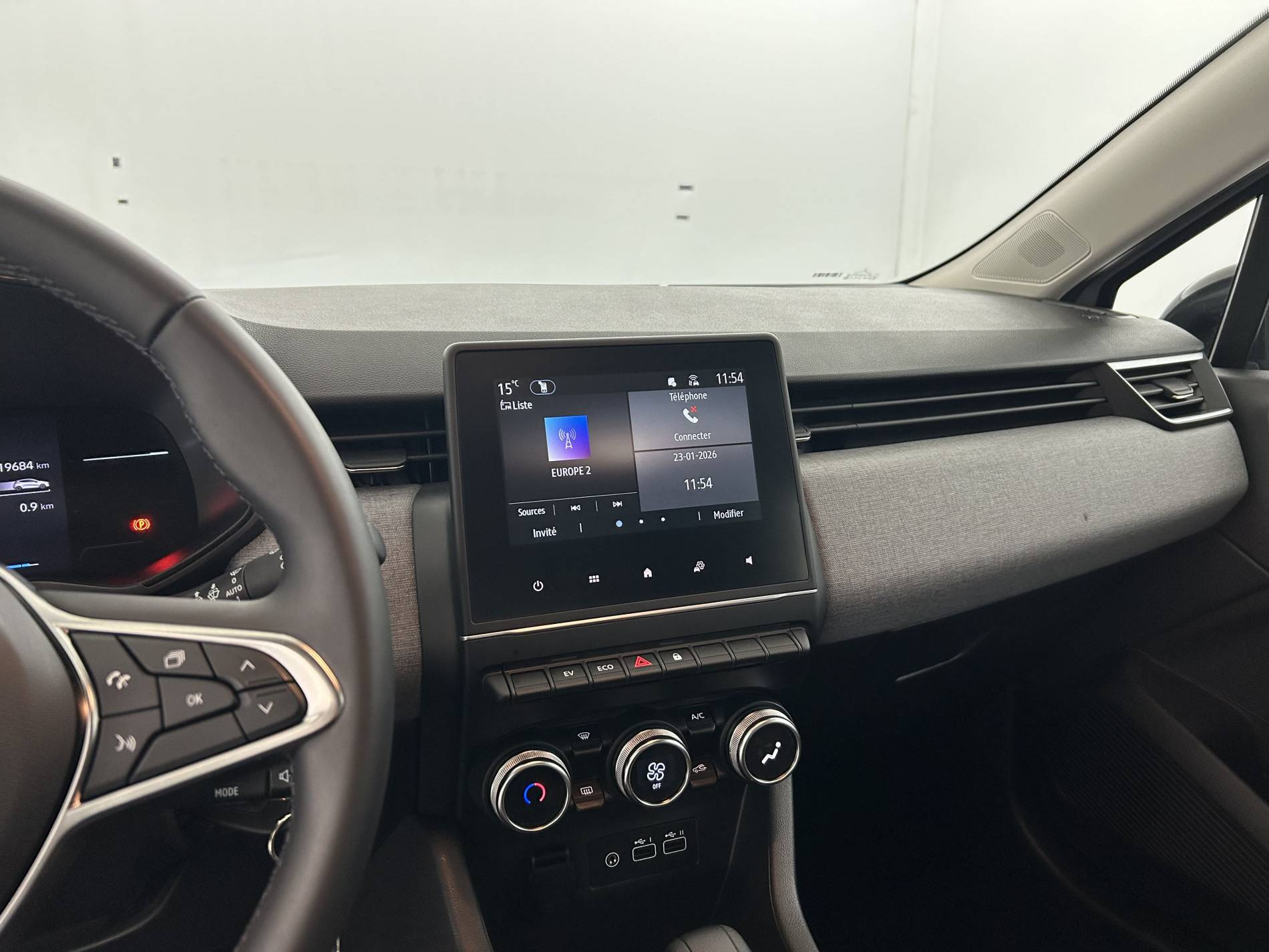 Vente en ligne Renault Clio 5 Clio E-Tech full hybrid 145 ch GSR2 au prix de 20 990 €