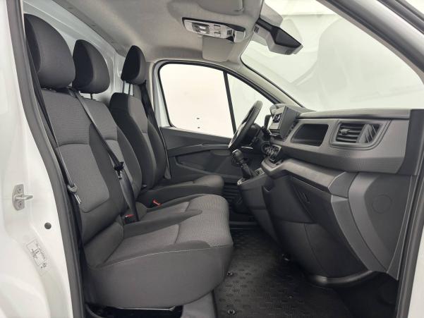 Vente en ligne Renault Trafic 3 Fourgon TRAFIC FGN L1H1 2800 KG BLUE DCI 110 au prix de 20 590 €