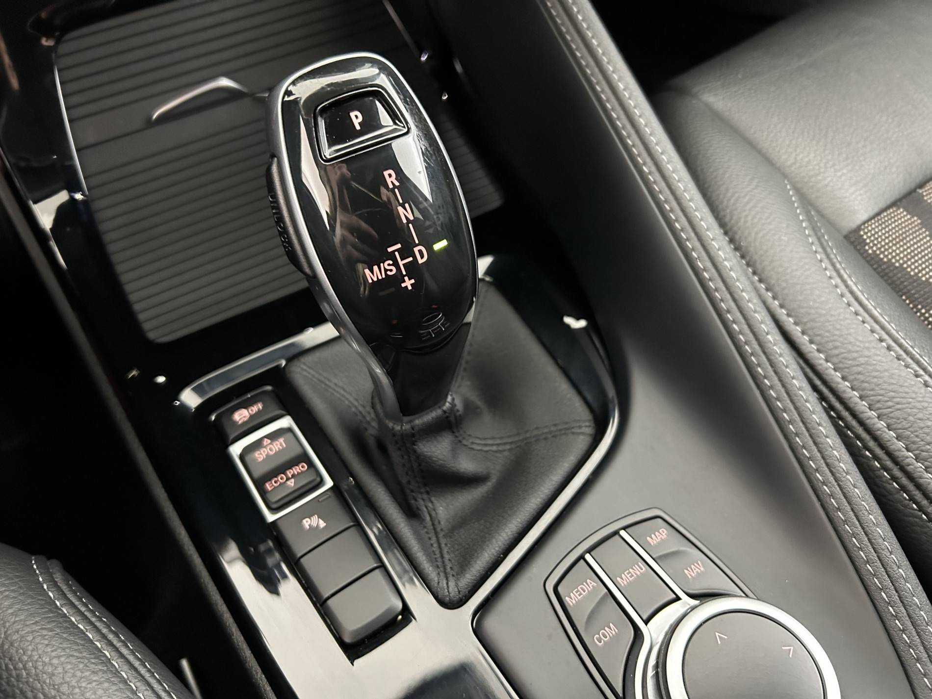 Vente en ligne Bmw X1 X1 sDrive 16d 116 ch DKG7 au prix de 22 490 €