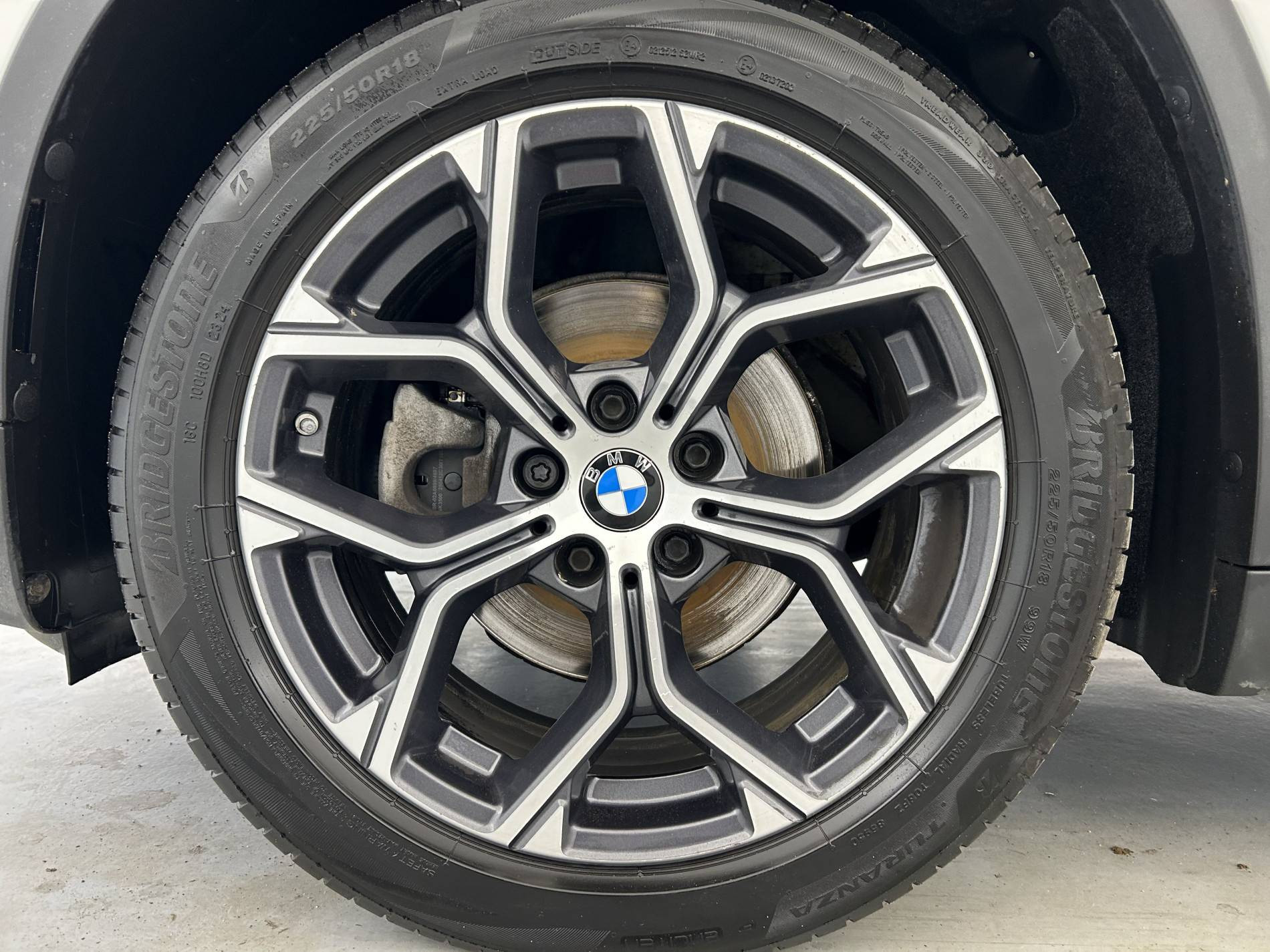 Vente en ligne Bmw X1 X1 sDrive 16d 116 ch DKG7 au prix de 22 490 €