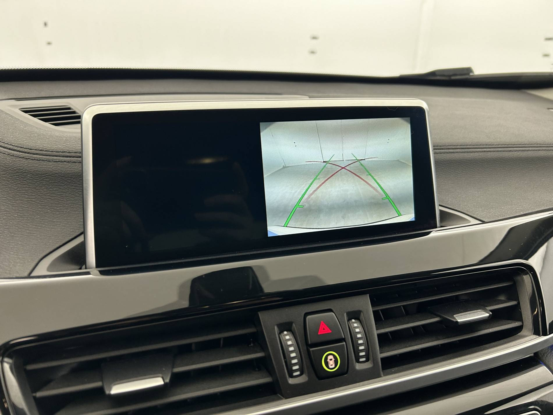 Vente en ligne Bmw X1 X1 sDrive 16d 116 ch DKG7 au prix de 22 490 €