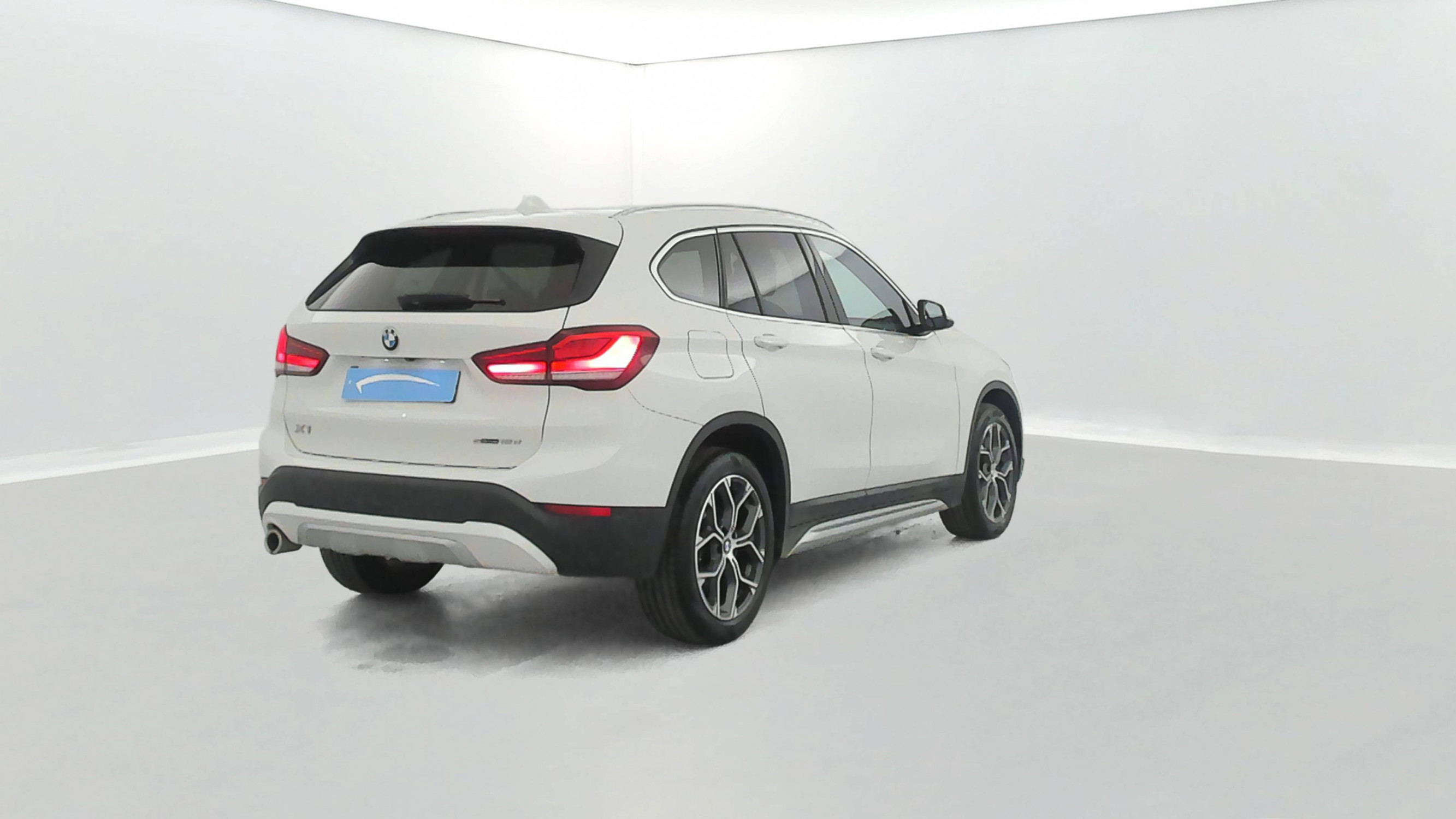 Vente en ligne Bmw X1 X1 sDrive 16d 116 ch DKG7 au prix de 22 490 €