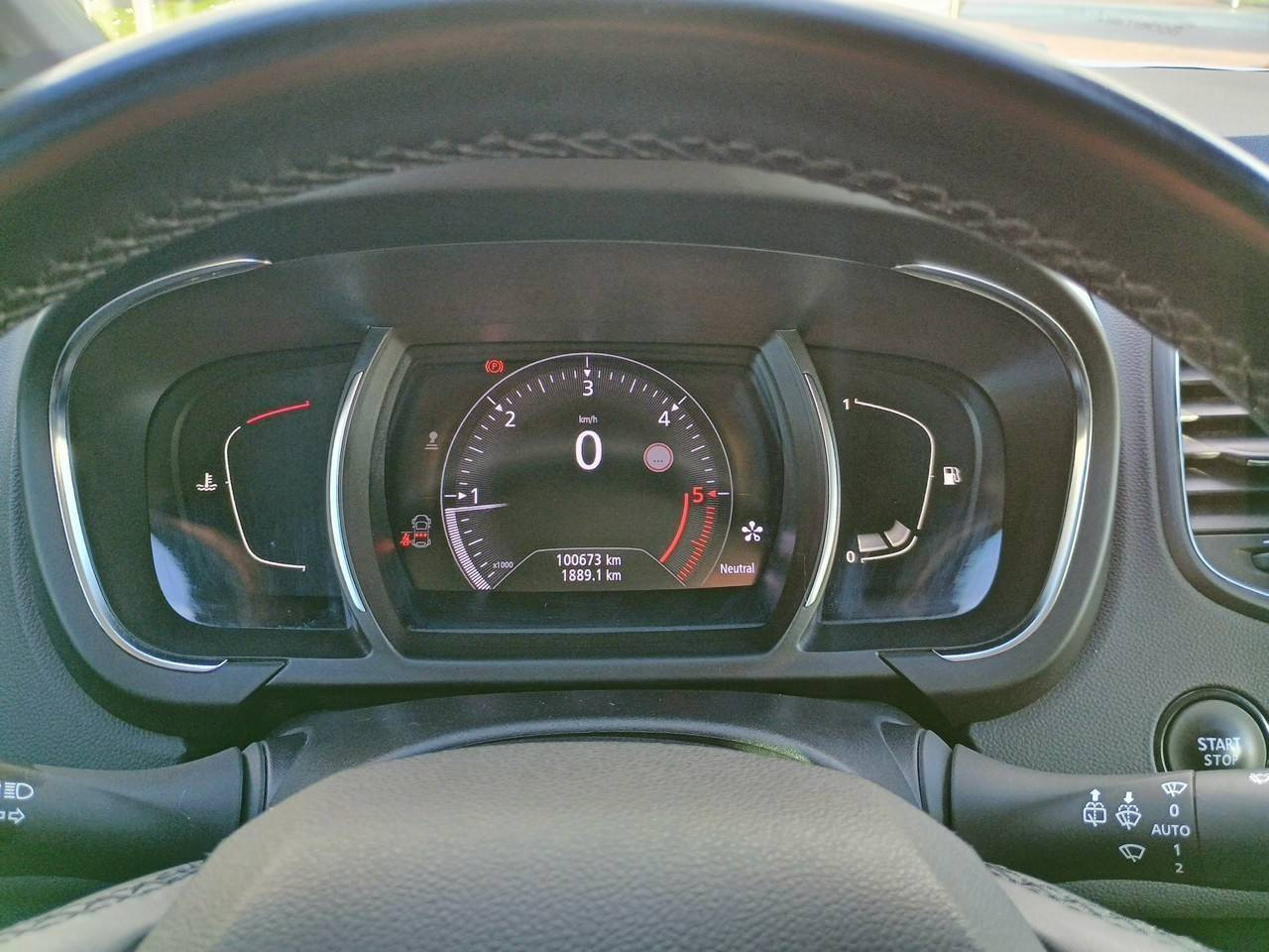 Vente en ligne Renault Scenic 4 Scenic Blue dCi 120 au prix de 15 990 €