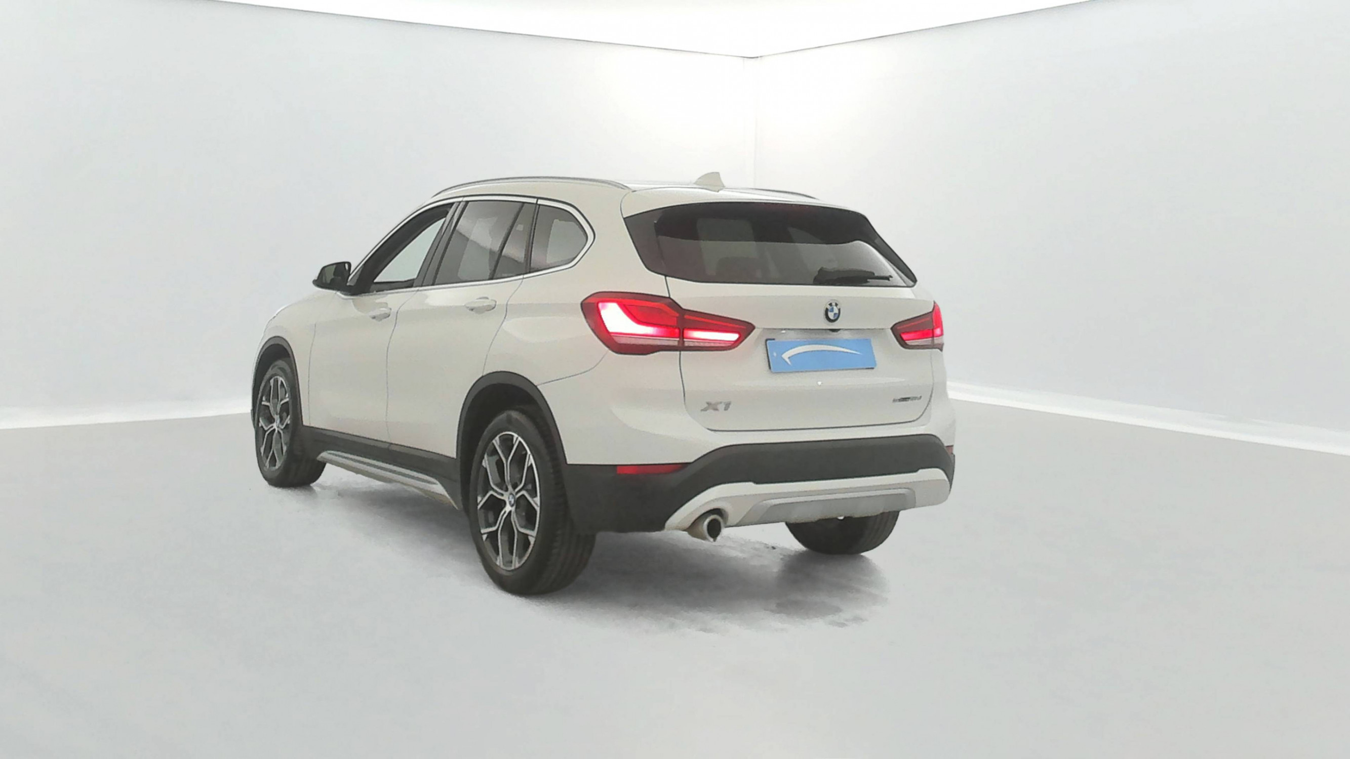 Vente en ligne Bmw X1 X1 sDrive 16d 116 ch DKG7 au prix de 22 490 €