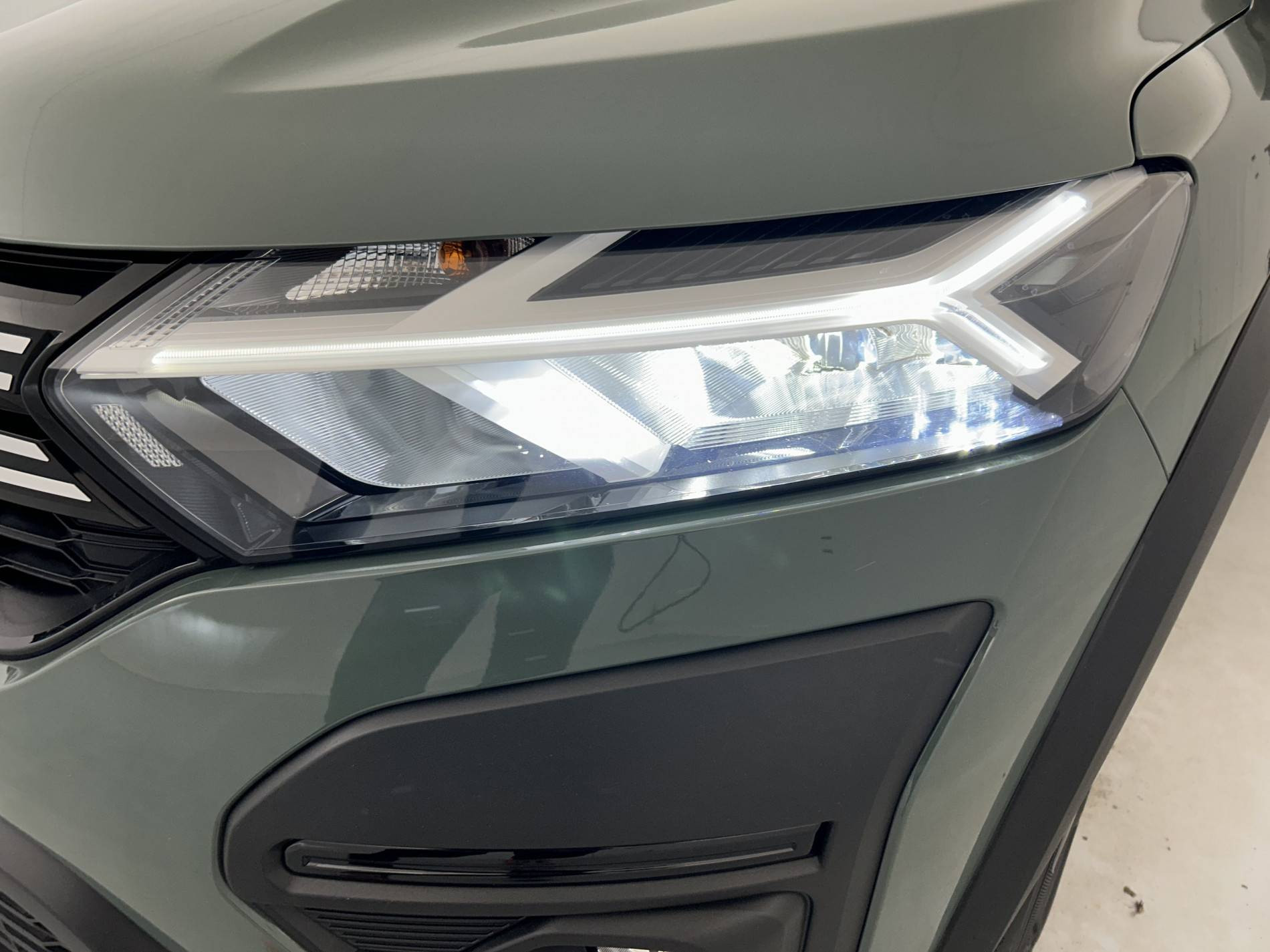 Vente en ligne Dacia Jogger  TCe 110 7 places au prix de 18 990 €