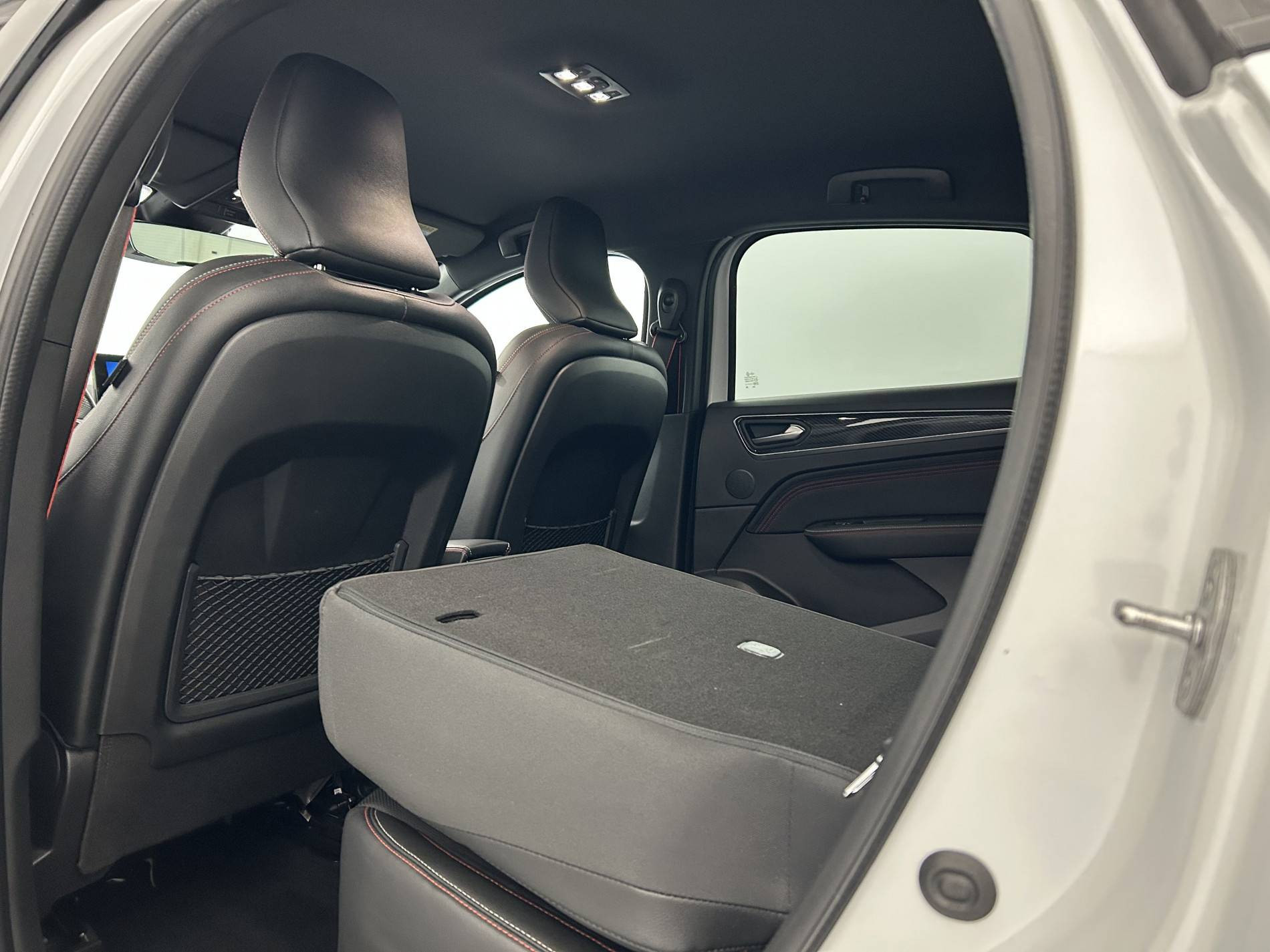 Vente en ligne Renault Arkana  E-Tech 145 - 21B au prix de 21 490 €