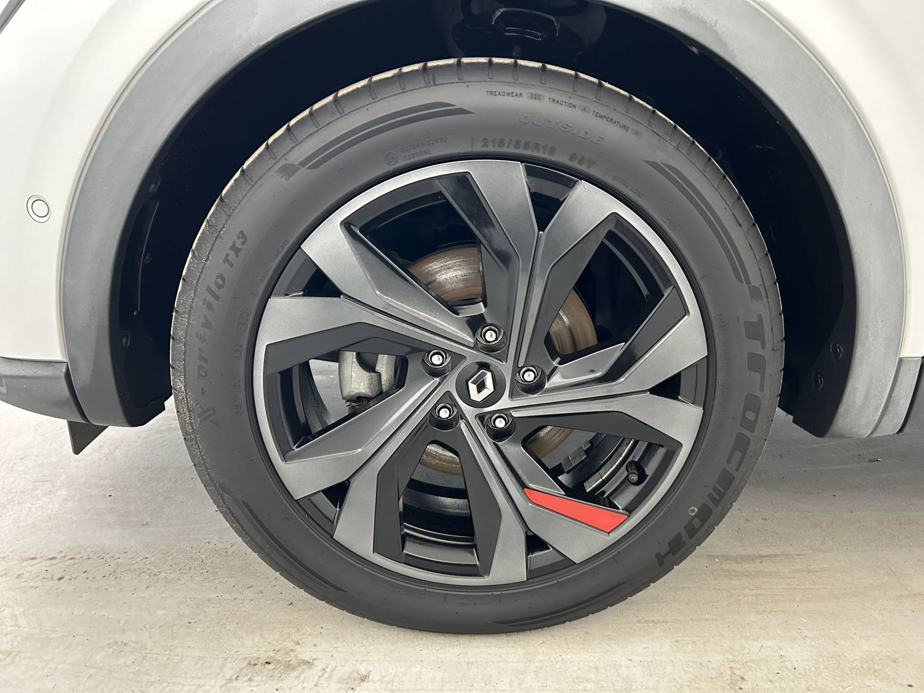 Vente en ligne Renault Arkana  E-Tech 145 - 21B au prix de 21 490 €