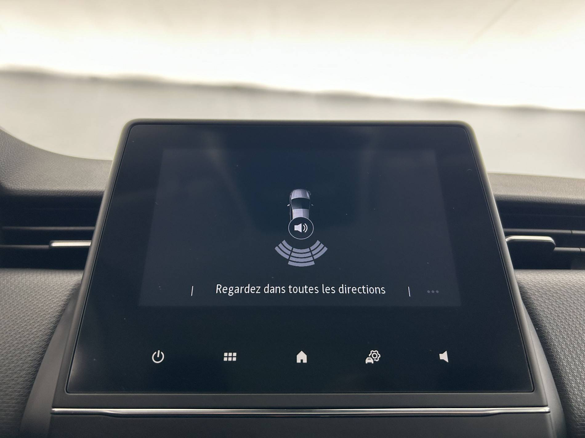 Vente en ligne Renault Clio 5 Clio E-Tech 140 - 21 au prix de 13 790 €