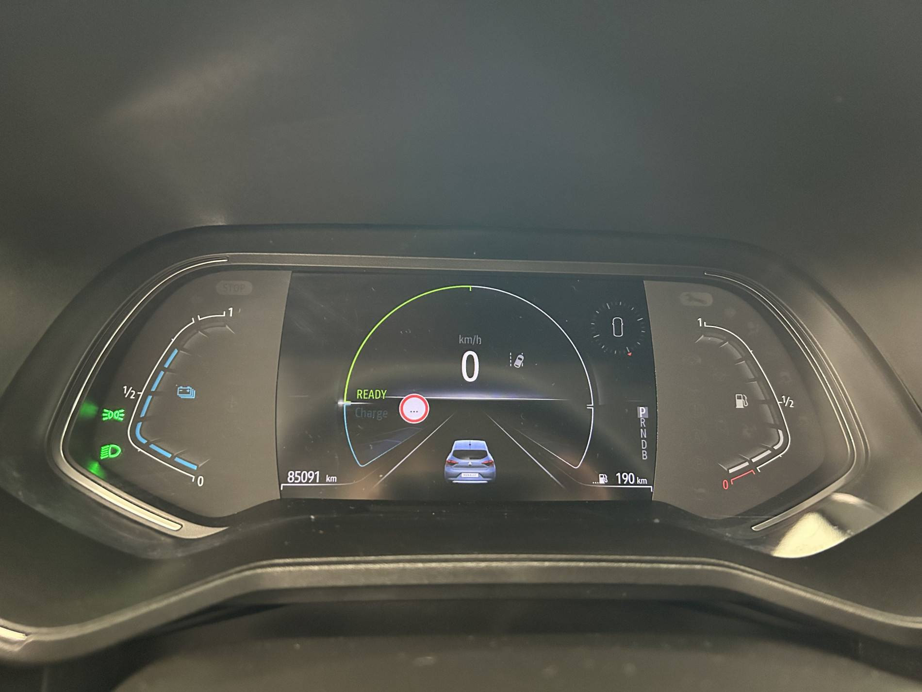 Vente en ligne Renault Clio 5 Clio E-Tech 140 - 21 au prix de 13 790 €