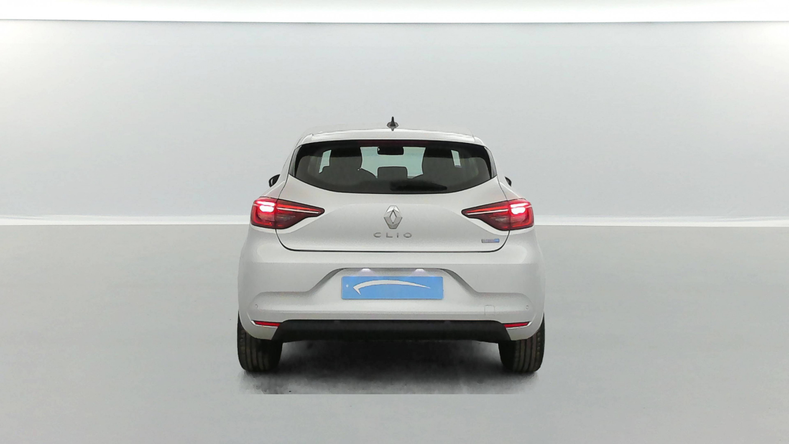 Vente en ligne Renault Clio 5 Clio E-Tech 140 - 21 au prix de 13 790 €