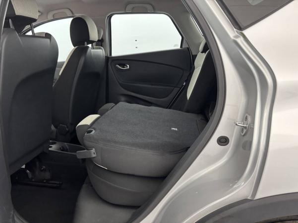 Vente en ligne Renault Captur Captur TCe 90 E6C au prix de 12 990 €