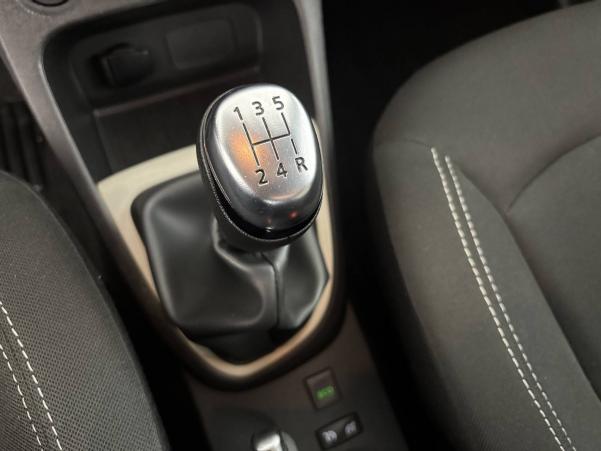 Vente en ligne Renault Captur Captur TCe 90 E6C au prix de 12 990 €