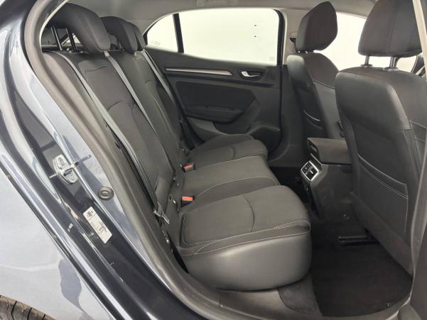 Vente en ligne Renault Megane 4 Mégane IV Berline Blue dCi 115 EDC - 21B au prix de 14 990 €