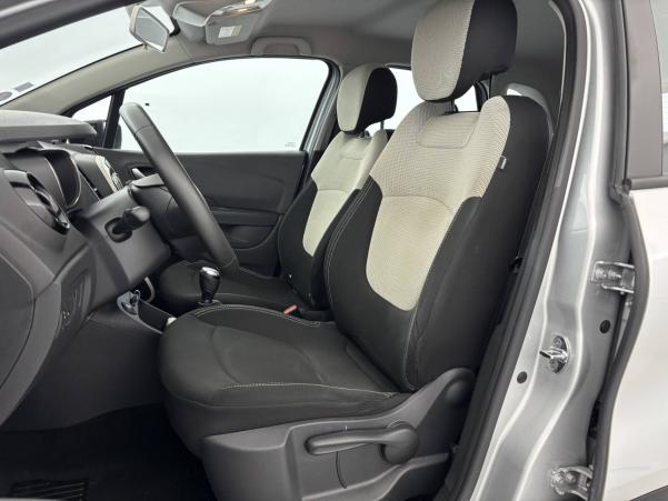 Vente en ligne Renault Captur Captur TCe 90 E6C au prix de 12 990 €