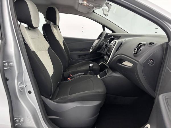 Vente en ligne Renault Captur Captur TCe 90 E6C au prix de 12 990 €