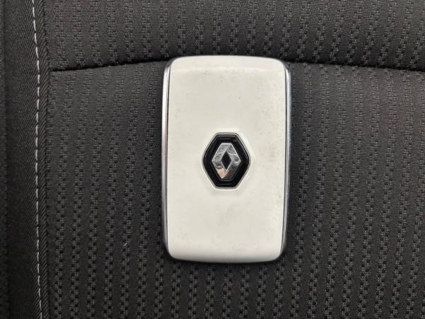 Vente en ligne Renault Megane 4 Mégane IV Berline Blue dCi 115 EDC - 21B au prix de 14 990 €