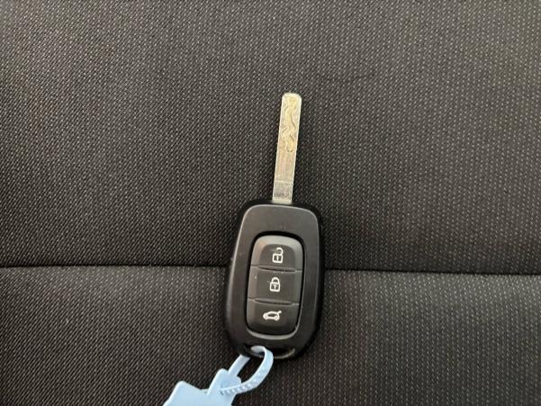 Vente en ligne Dacia Sandero  TCe 90 au prix de 15 990 €