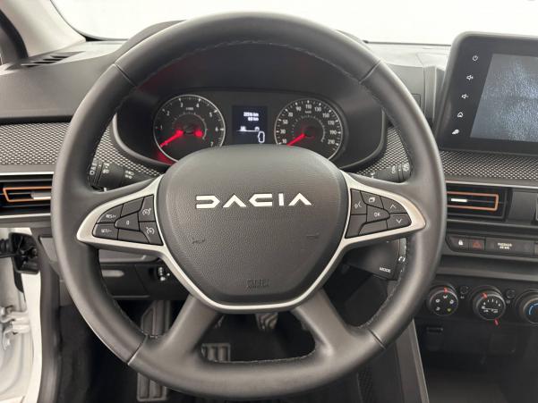 Vente en ligne Dacia Sandero  TCe 90 au prix de 15 990 €