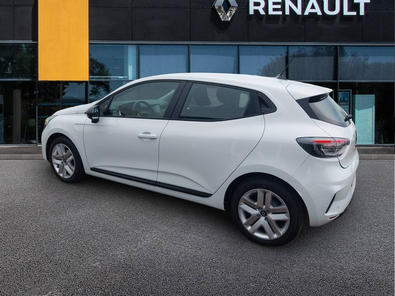 Vente en ligne Renault Clio 5 Clio SCe 65 ch GSR2 au prix de 15 490 €