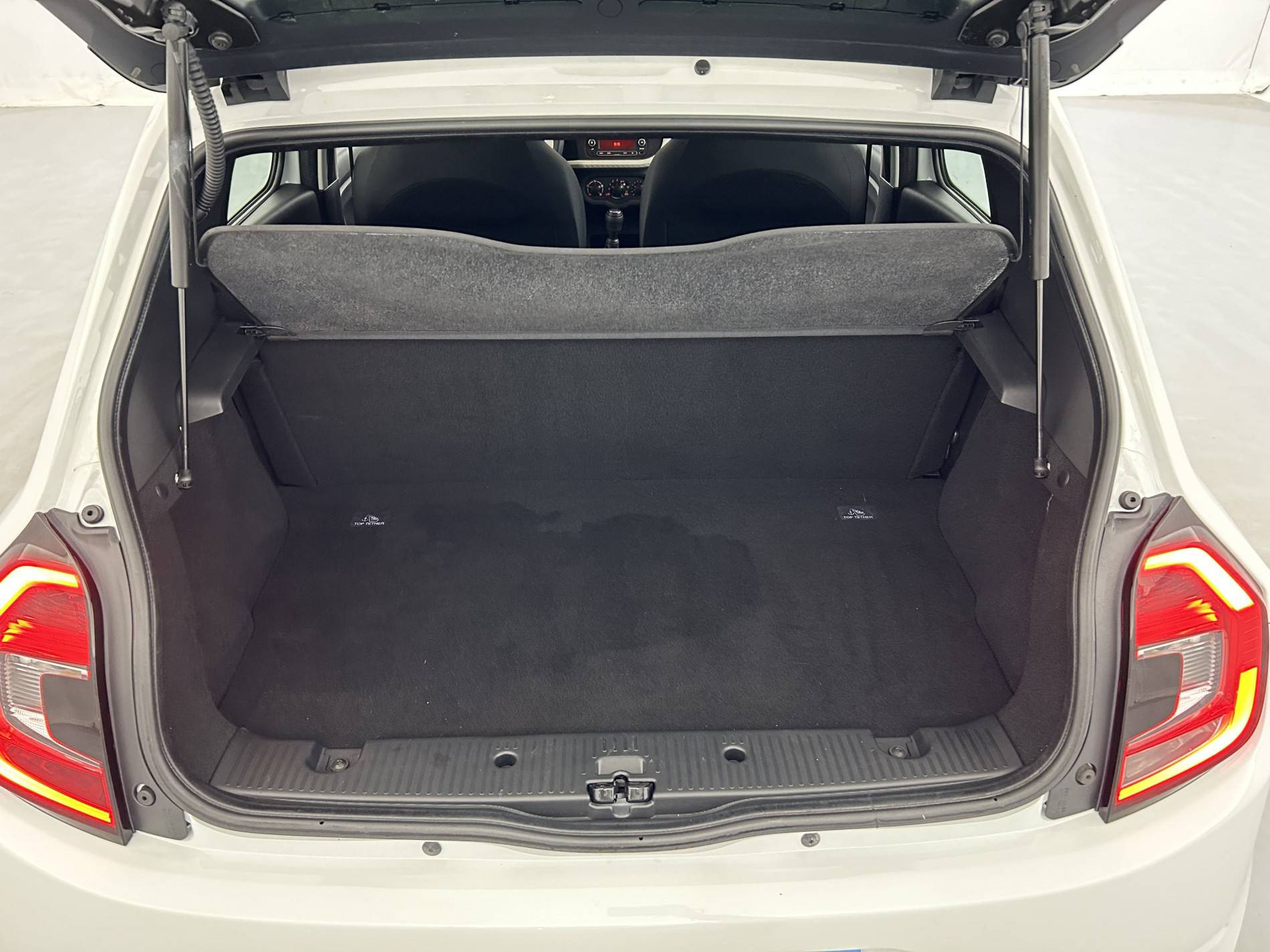 Vente en ligne Renault Twingo 3  SCe 65 - 20 au prix de 9 590 €