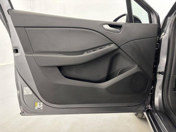 Vente en ligne Renault Clio 5 Clio TCe 90 au prix de 16 990 €