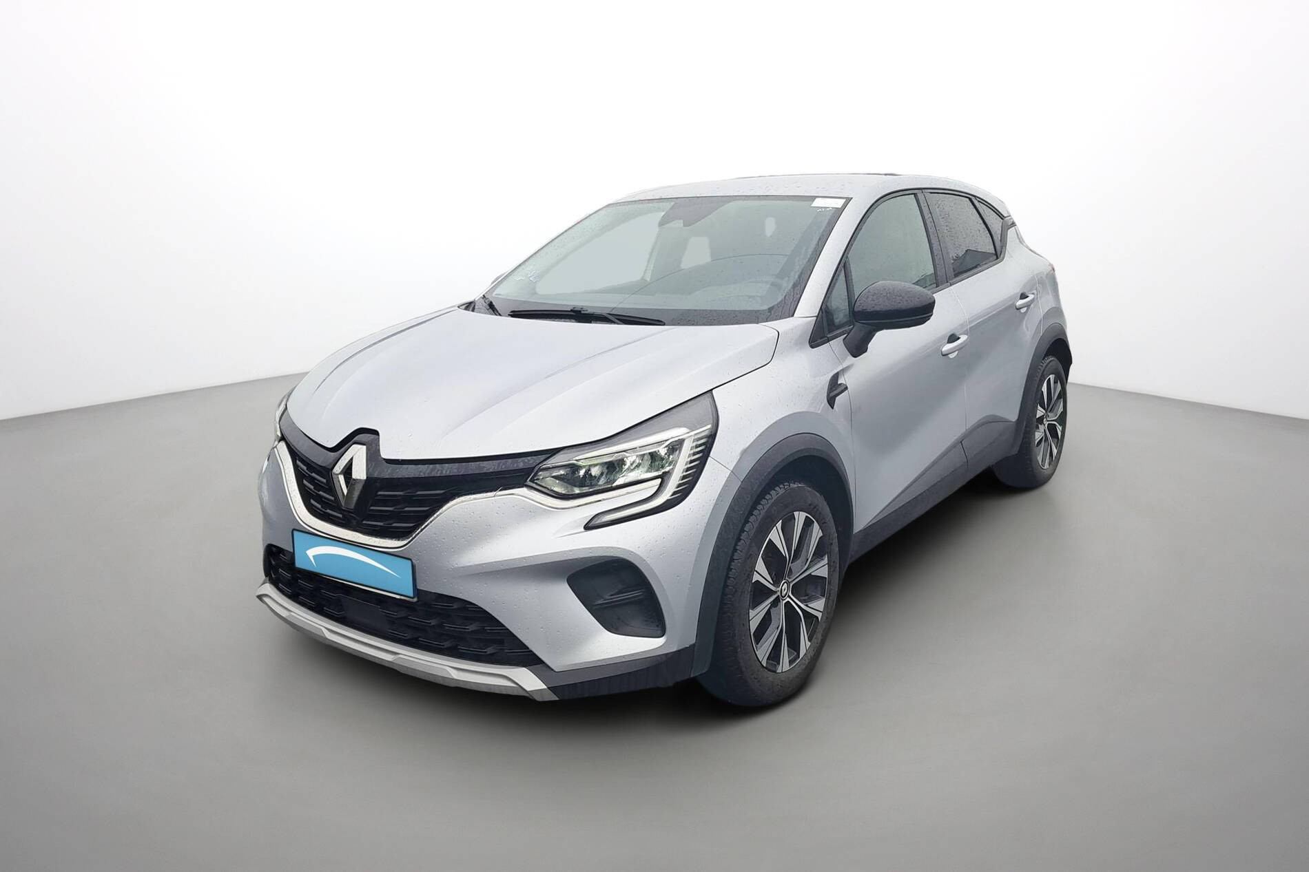Renault Captur  E-Tech full hybrid 145 occasion de 2022 en vente à Caen