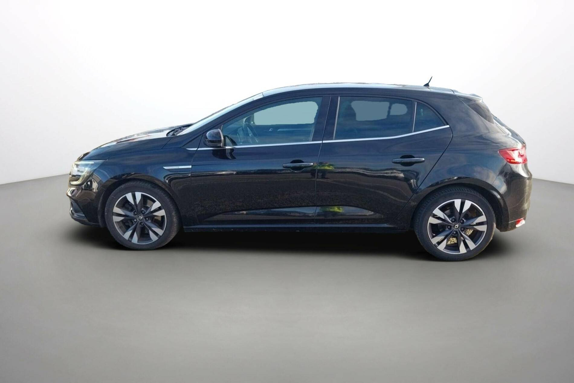 Vente en ligne Renault Megane 4 Mégane IV Berline dCi 165 Energy EDC au prix de 15 990 €