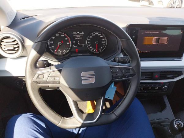 Vente en ligne Seat Ibiza  1.0 MPI 80 ch S/S BVM5 au prix de 14 590 €