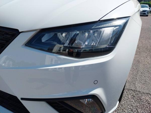 Vente en ligne Seat Ibiza  1.0 MPI 80 ch S/S BVM5 au prix de 14 590 €