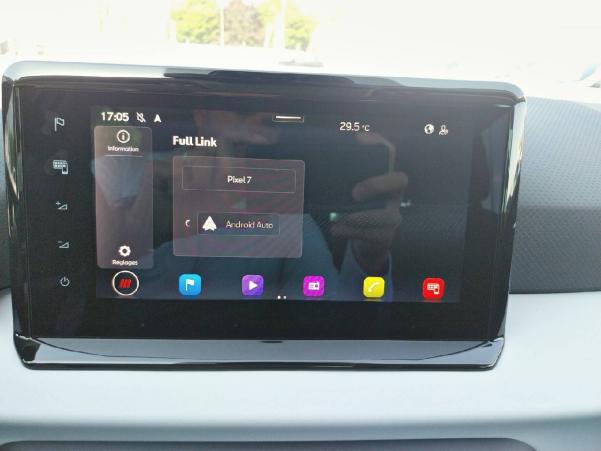 Vente en ligne Seat Ibiza  1.0 MPI 80 ch S/S BVM5 au prix de 14 590 €