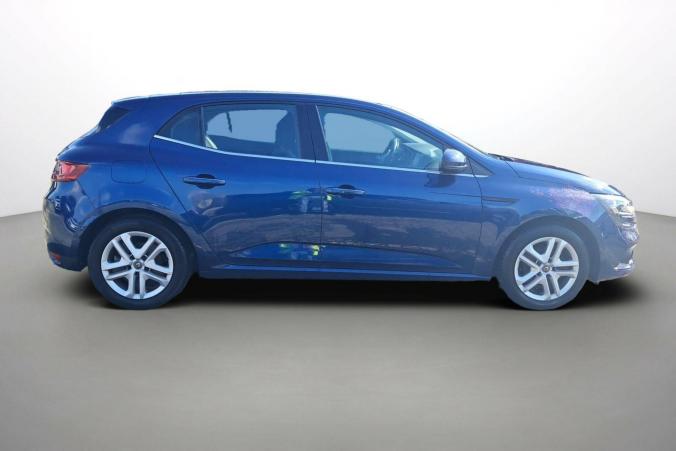 Vente en ligne Renault Megane 4 Mégane IV Berline Blue dCi 115 EDC au prix de 16 990 €