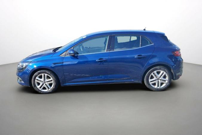 Vente en ligne Renault Megane 4 Mégane IV Berline Blue dCi 115 EDC au prix de 16 990 €