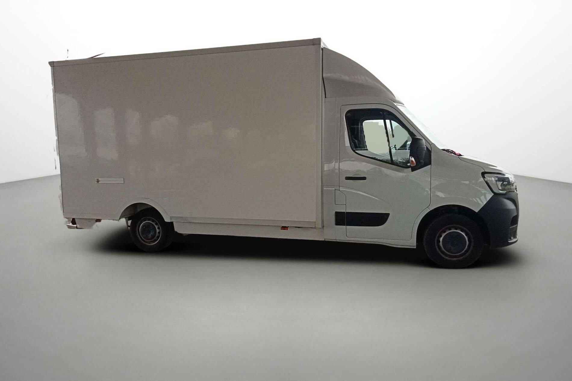 Vente en ligne Renault Master 3 Châssis Cabine MASTER PHC TRAC F3500 L3H1 BLUE DCI 145 EURO VI au prix de 32 990 €