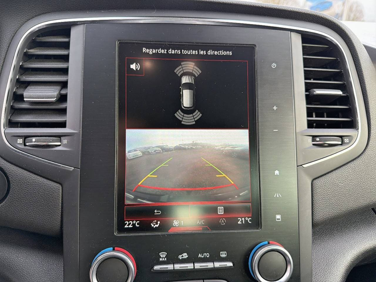 Vente en ligne Renault Megane 4 Mégane IV Berline dCi 165 Energy EDC au prix de 15 990 €