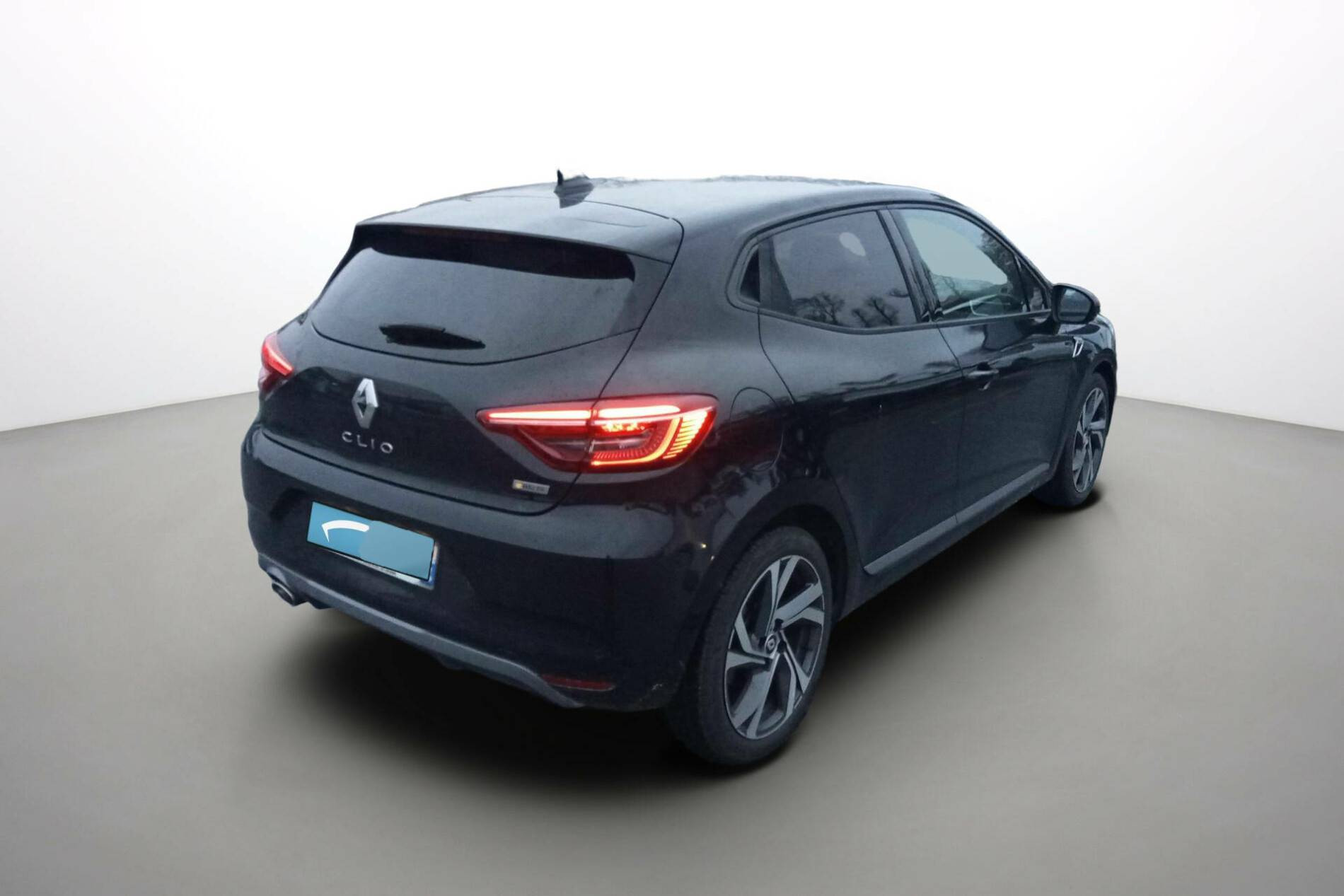 Vente en ligne Renault Clio 5 Clio TCe 140 au prix de 19 790 €