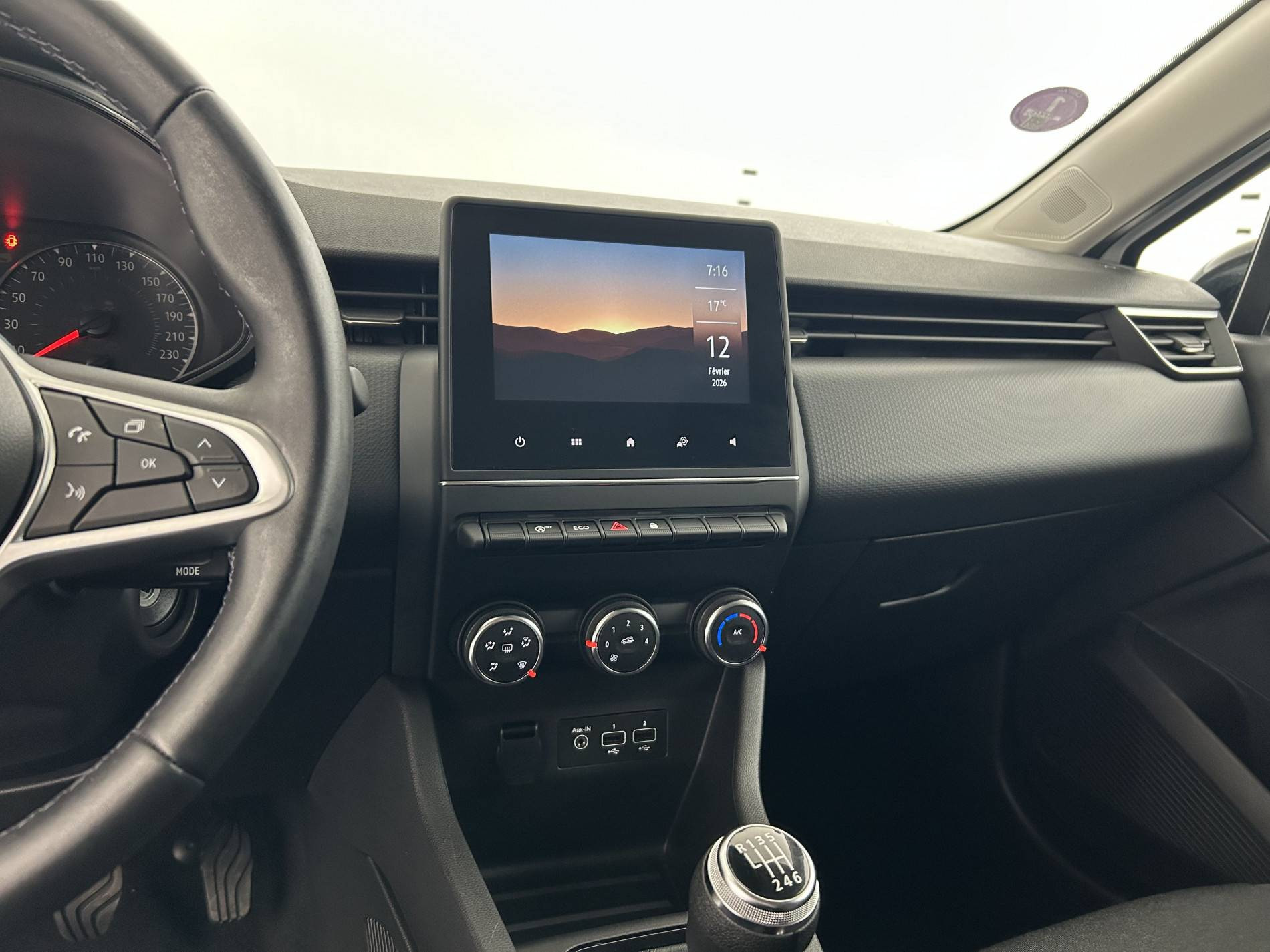 Vente en ligne Renault Clio 5 Clio TCe 90 au prix de 14 590 €