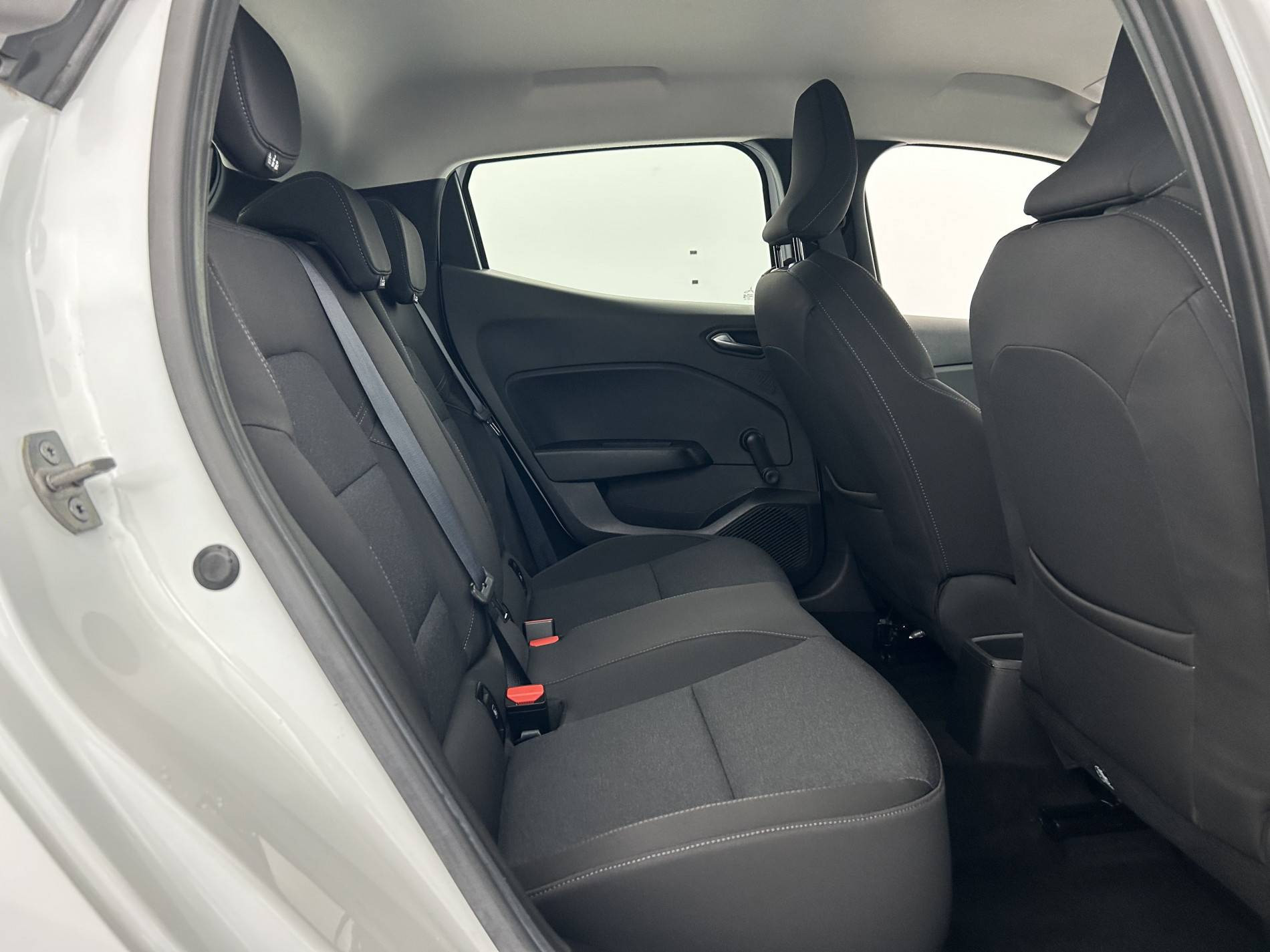 Vente en ligne Renault Clio 5 Clio TCe 90 au prix de 14 590 €