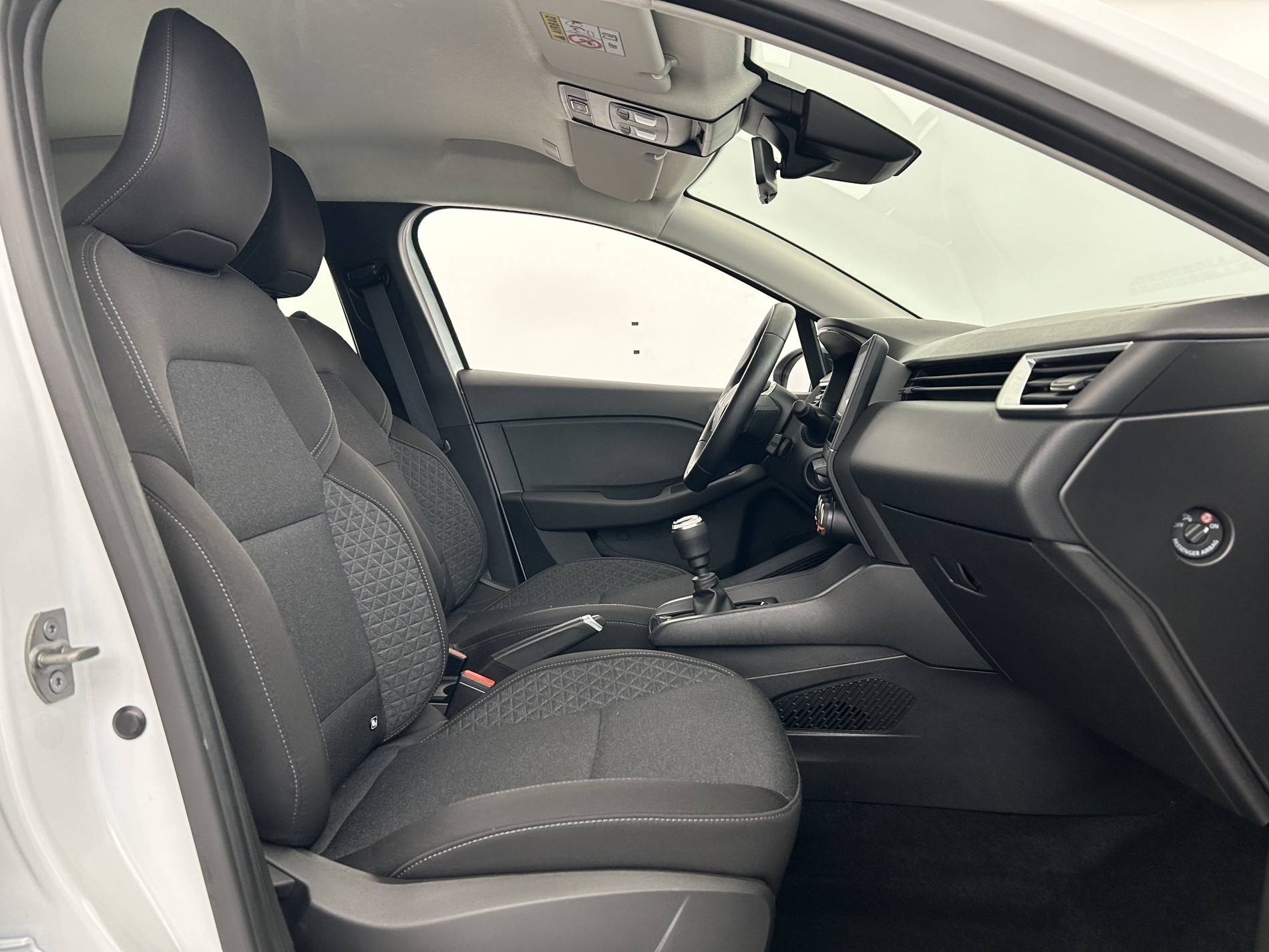 Vente en ligne Renault Clio 5 Clio TCe 90 au prix de 14 590 €