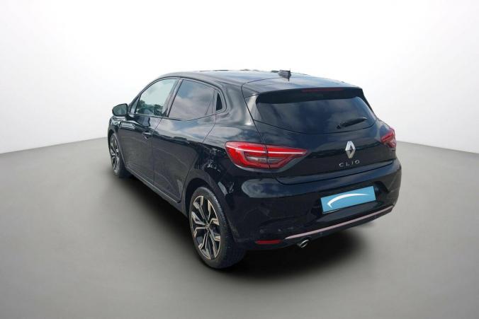 Vente en ligne Renault Clio 5 Clio TCe 140 - 21N au prix de 16 990 €