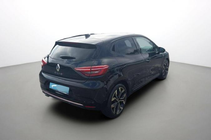Vente en ligne Renault Clio 5 Clio TCe 140 - 21N au prix de 16 990 €