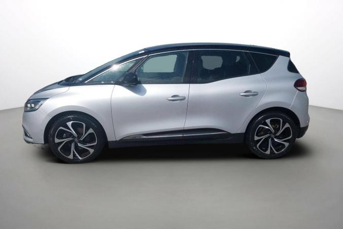 Vente en ligne Renault Scenic 4 Scenic Blue dCi 120 EDC au prix de 20 990 €