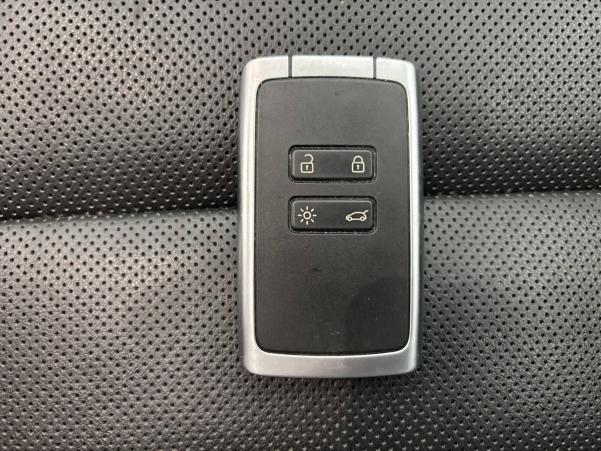 Vente en ligne Renault Arkana  E-Tech hybride 145 - 22 au prix de 24 990 €