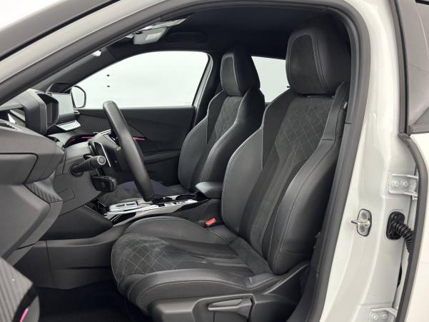 Vente en ligne Peugeot 2008  BlueHDi 130 S&S EAT8 au prix de 23 990 €