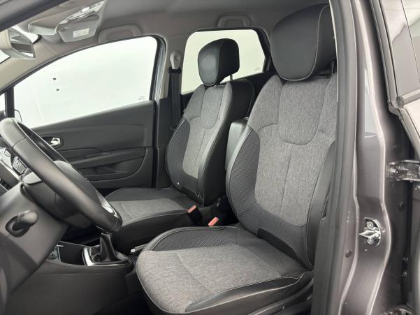 Vente en ligne Renault Captur  dCi 90 Energy au prix de 14 590 €